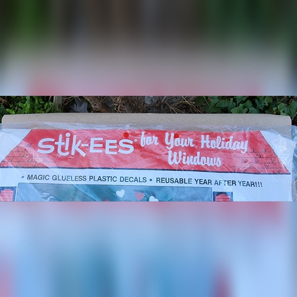 Stik-ees Plastic Decal Reusable Clings to Windows ZZ Teddy Valentine - Picture 5 of 12